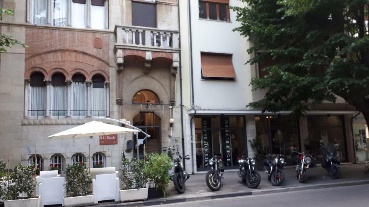 Hotel Bianchi Viareggio Exterior photo